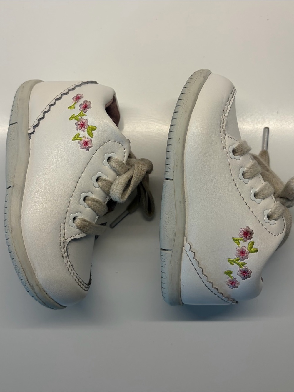 Stride Rite White Leather Baby Lace-Up Shoes with Pink Floral Embroidery
